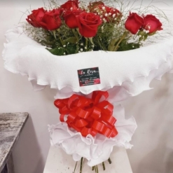 15 rosas en papel crepe