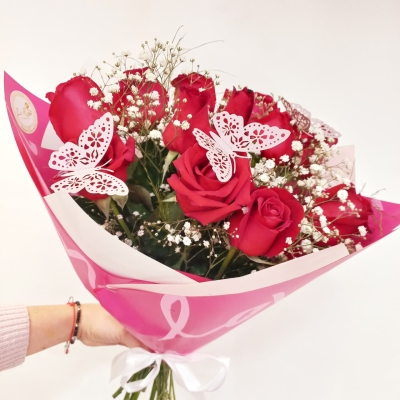 Rosas con mariposas