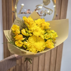 Flores amarillas S